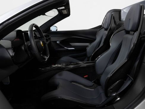 Used 2023 Ferrari 296 GTS image 4