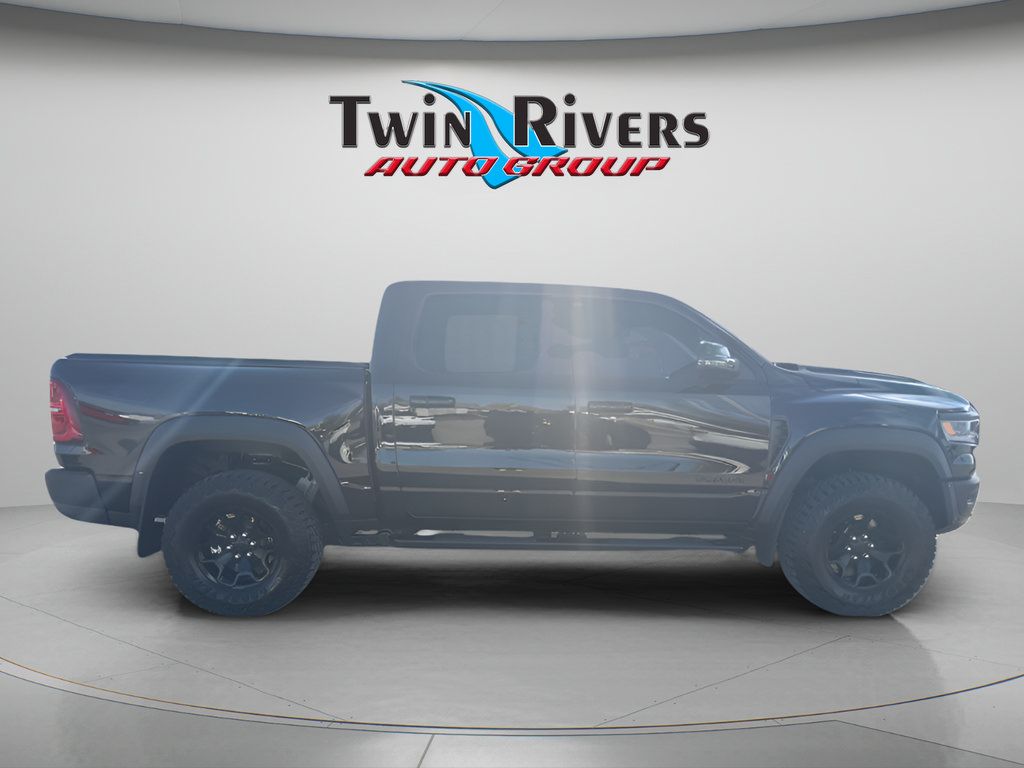 Used 2025 RAM 1500 RHO AWD/4WD image 5