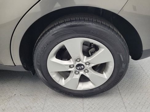Used 2018 Kia Soul FWD image 31