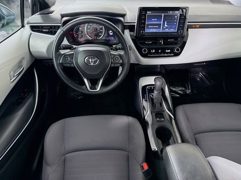 Used 2021 Toyota Corolla SE FWD image 17