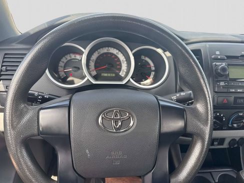 Used 2012 Toyota Tacoma 4x4 Regular Cab image 21