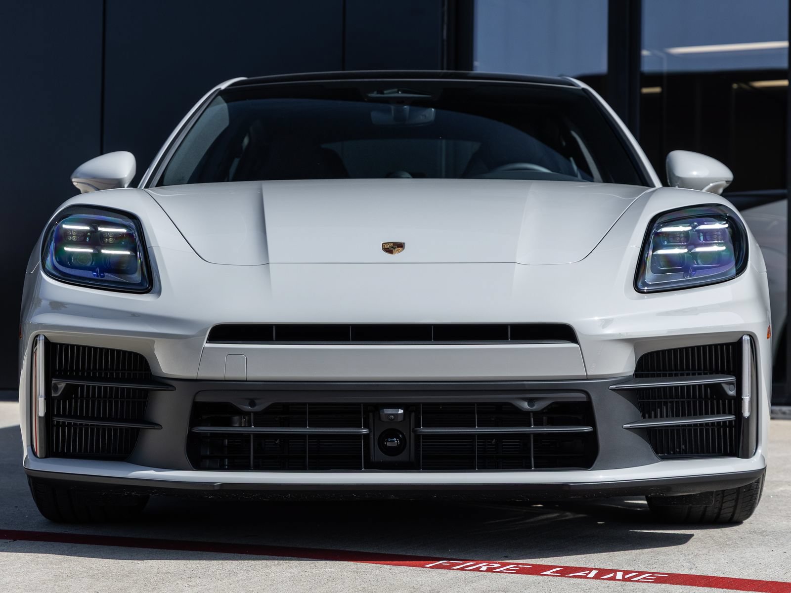 New 2026 Porsche Panamera 4 AWD/4WD image 8