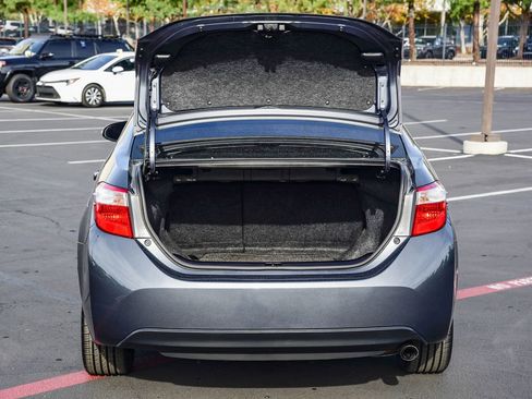 Used 2014 Toyota Corolla S image 27