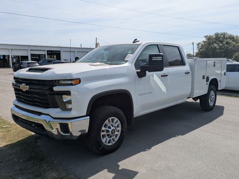 New 2026 Chevrolet Silverado 2500 W/T w/ WT Convenience Package AWD/4WD image 4
