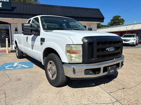 Used 2008 Ford F250 2WD SuperCab Super Duty image 3