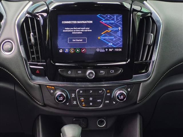 Used 2023 Chevrolet Traverse Premier FWD image 10