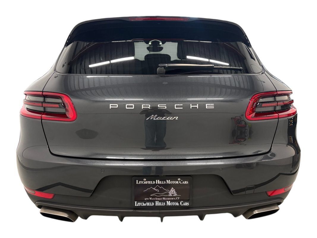 Used 2018 Porsche Macan AWD/4WD image 5