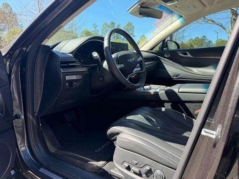 Used 2024 Genesis G80 w/ Prestige Package image 5