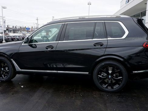 New 2026 BMW X7 xDrive40i image 8