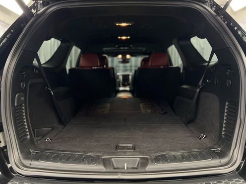 Used 2018 Dodge Durango SRT w/ SRT Interior Appearance Group image 45