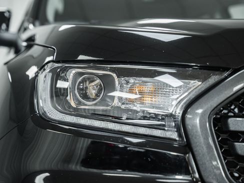 Certified 2019 Ford Ranger Lariat w/ Equipment Group 501A Mid image 15