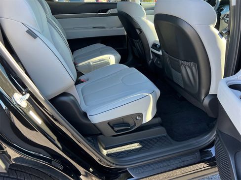 Used 2025 Hyundai Palisade SEL image 15