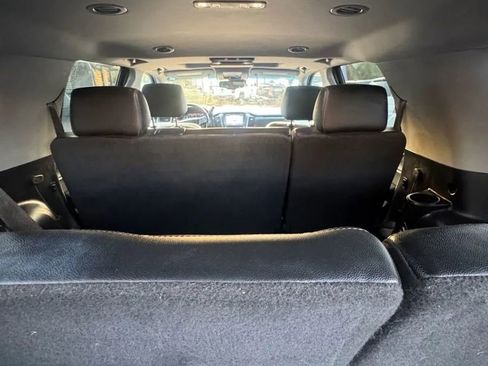 Used 2019 Chevrolet Tahoe LT image 26