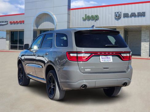 Used 2022 Dodge Durango GT image 4