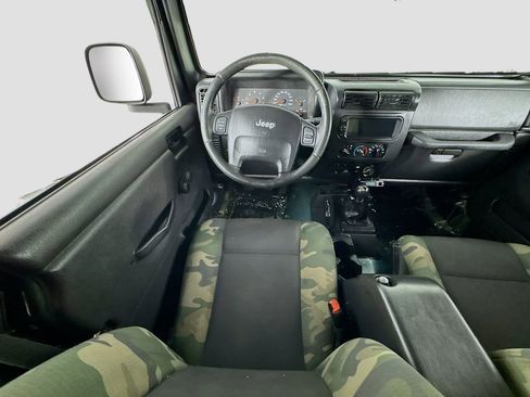 Used 2005 Jeep Wrangler X w/ Willys Edition Group AWD/4WD image 16