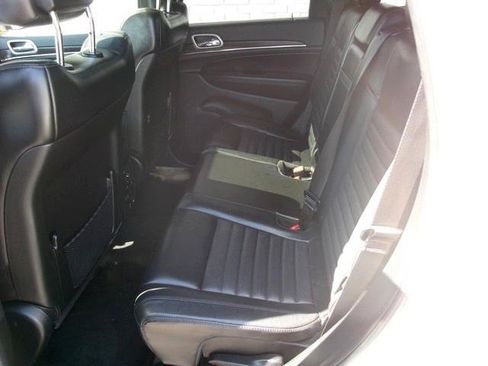 Used 2018 Jeep Grand Cherokee Limited AWD/4WD image 21
