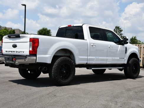 Used 2019 Ford F250 Lariat w/ Lariat Value Package AWD/4WD image 7
