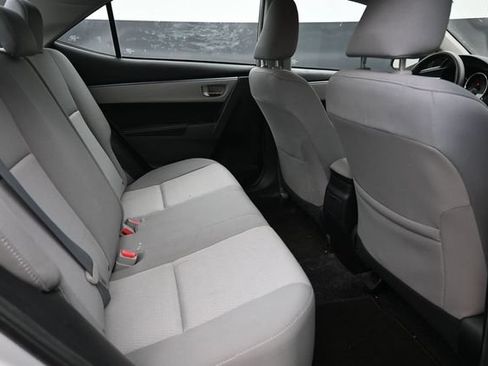 Used 2014 Toyota Corolla LE FWD image 16