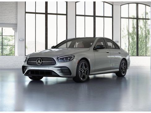 Certified 2022 Mercedes-Benz E 350 4MATIC Sedan image 41