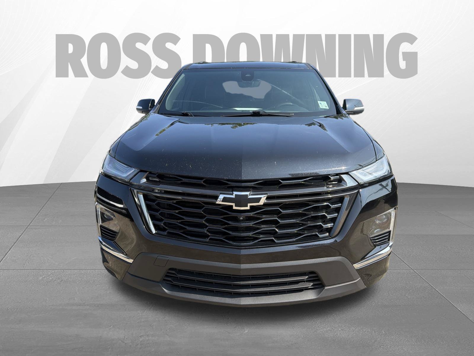 Used 2023 Chevrolet Traverse Premier w/ Redline Edition FWD image 2