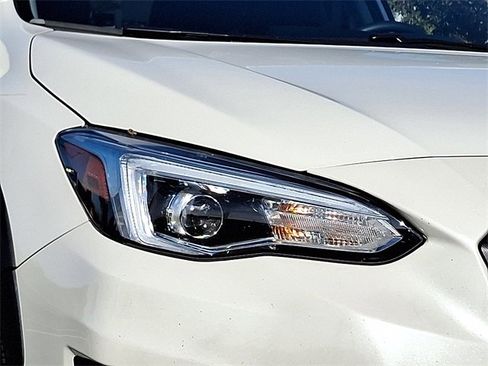 Used 2020 Subaru Crosstrek Hybrid w/ Moonroof Package w/Navigation image 9