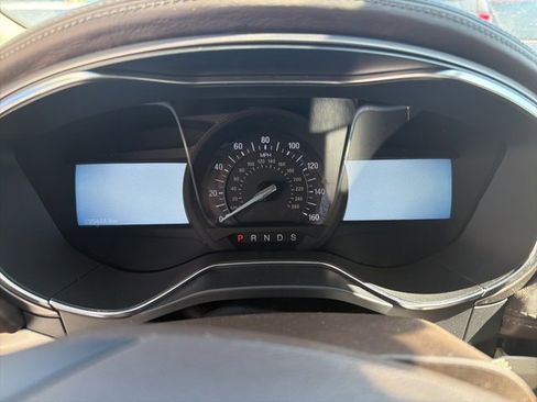 Used 2018 Ford Fusion Platinum image 12