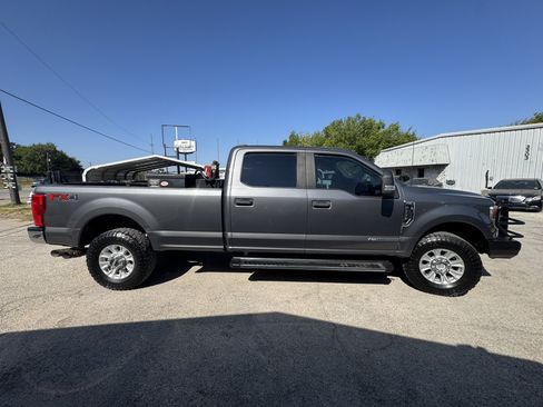 Used 2022 Ford F350 XL w/ STX Appearance Package AWD/4WD image 4