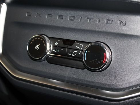 New 2026 Ford Expedition Active RWD image 36