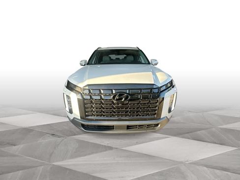 Used 2023 Hyundai Palisade SEL AWD/4WD image 3