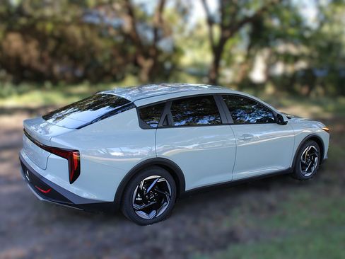 New 2026 Kia K4 EX FWD image 6