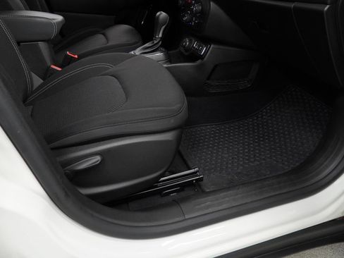 Certified 2023 Jeep Renegade Altitude AWD/4WD image 49