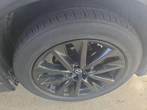 Used 2023 MAZDA CX-9 Touring Plus AWD/4WD image 12