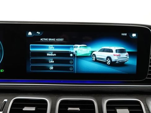 Used 2023 Mercedes-Benz GLS 450 4MATIC image 66