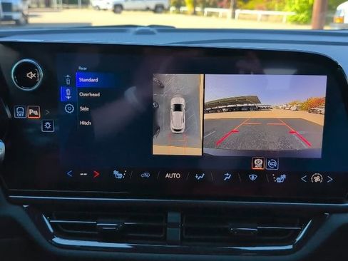 New 2026 Chevrolet Equinox EV RS image 24