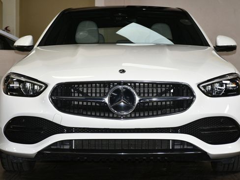 Used 2023 Mercedes-Benz C 300 Sedan image 1