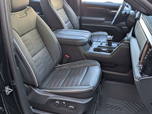 Used 2024 GMC Sierra 1500 AT4X w/ AT4X AEV Edition image 23