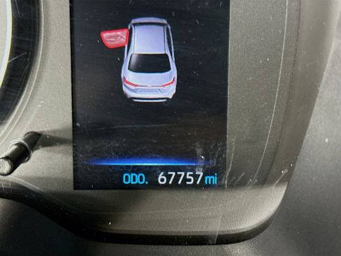 Used 2020 Toyota Corolla SE image 16