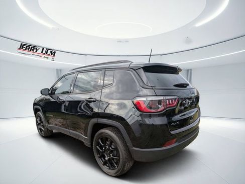 New 2026 Jeep Compass Latitude AWD/4WD image 5