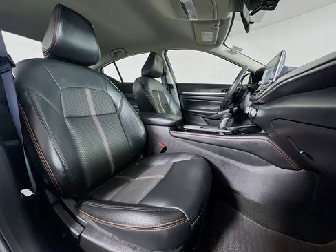 Used 2025 Nissan Altima 2.5 SR image 23