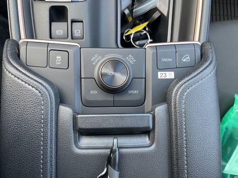 Used 2026 Toyota Grand Highlander AWD Hybrid image 29