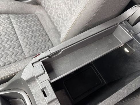 Used 2022 Chevrolet Equinox LT image 28