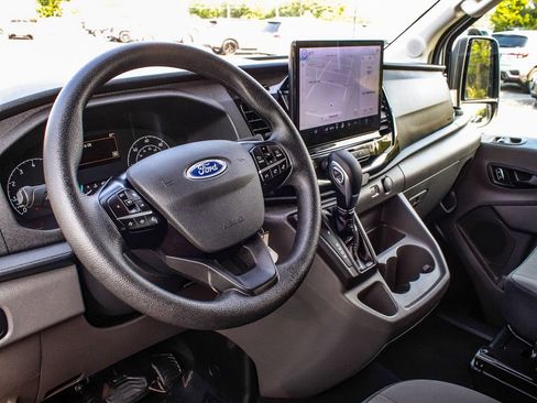 Used 2024 Ford Transit 350 XLT RWD image 13