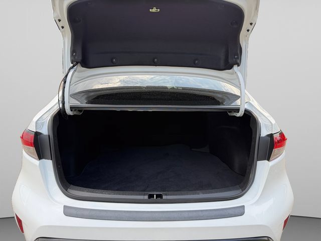 Certified 2023 Toyota Corolla SE w/ SE Premium Package FWD image 19