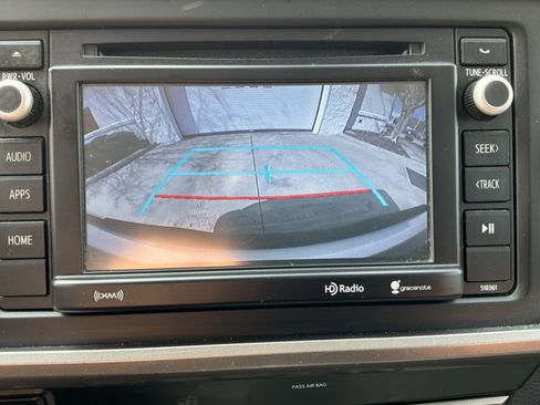 Used 2019 Toyota Tacoma SR5 image 25