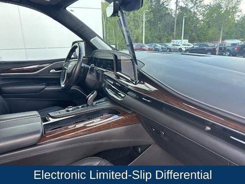 Used 2023 Cadillac Escalade Premium Luxury Platinum AWD/4WD image 34