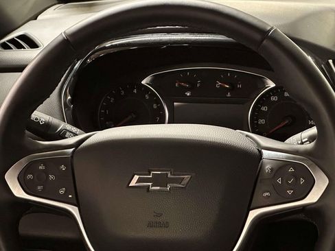 Used 2023 Chevrolet Traverse RS image 20