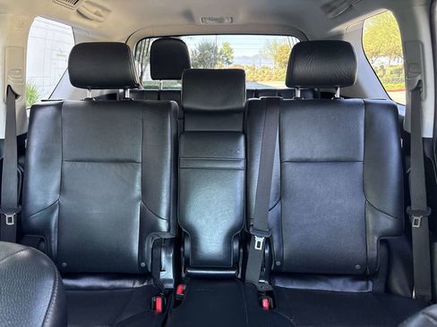 Used 2017 Lexus GX 460 image 34