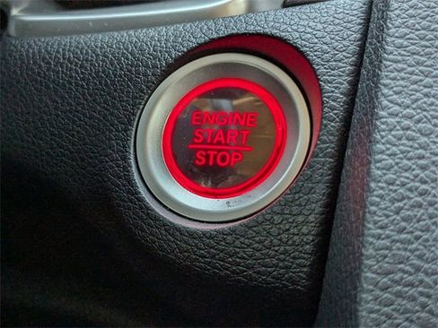 Used 2019 Honda Civic Touring image 30