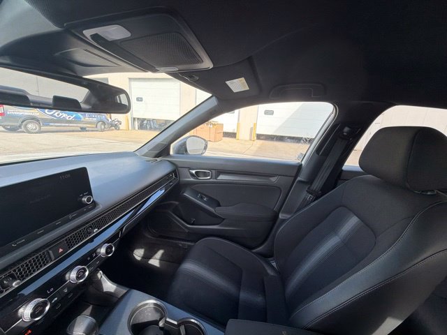 Used 2025 Honda Civic Sport image 29