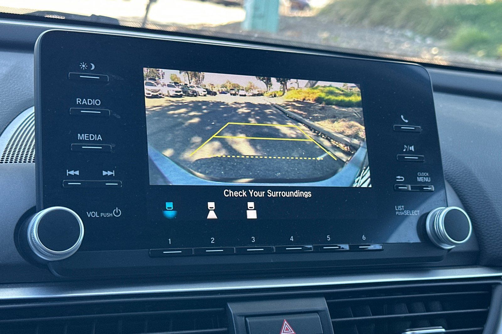 Used 2020 Honda Accord LX image 18